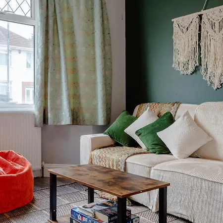 Perfect 3 Bed With Free Parking Ferienhaus Bristol