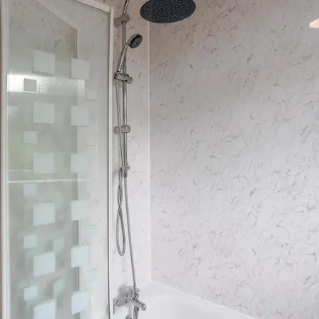 Perfect 3 Bed With Free Parking Ferienhaus Bristol