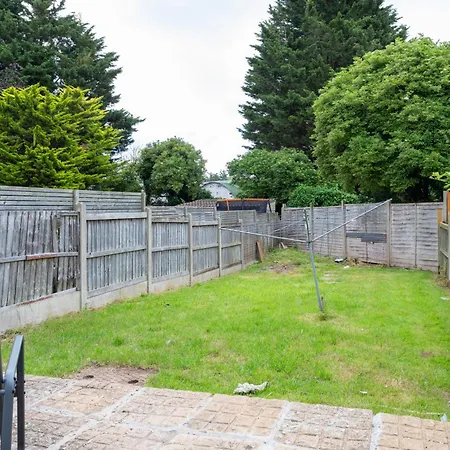 Perfect 3 Bed With Free Parking * Bristol